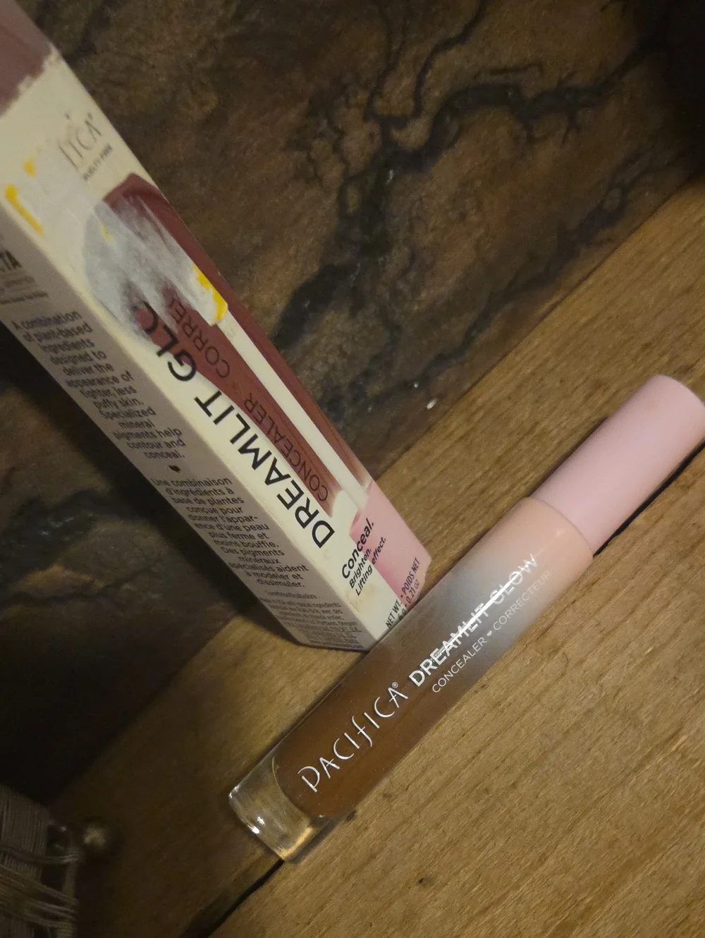 Pacifica Dreamlit Glow Concealer - Shade 3 NIB